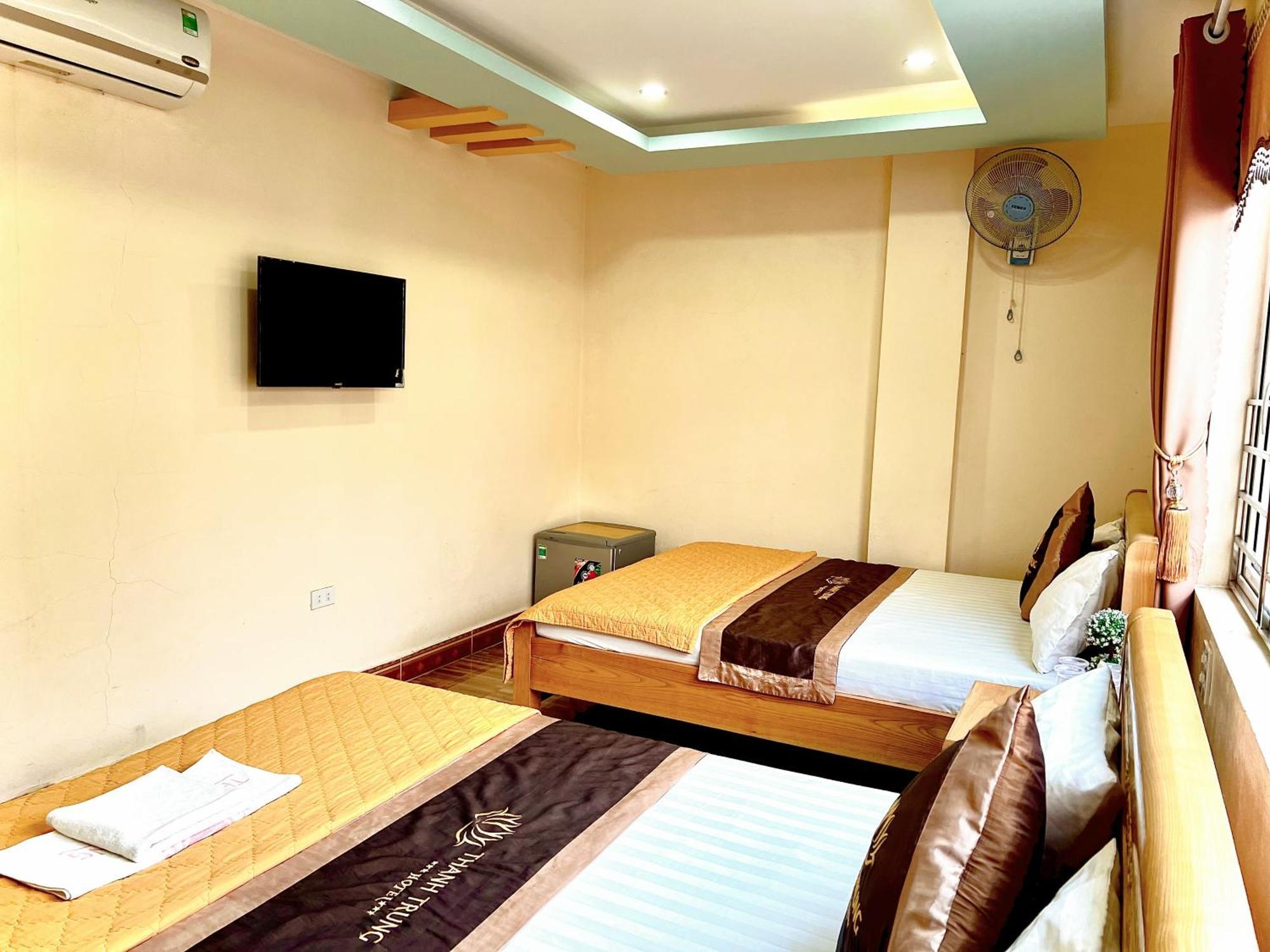 Thanh Trung Hotel Dong Khe Sau Esterno foto
